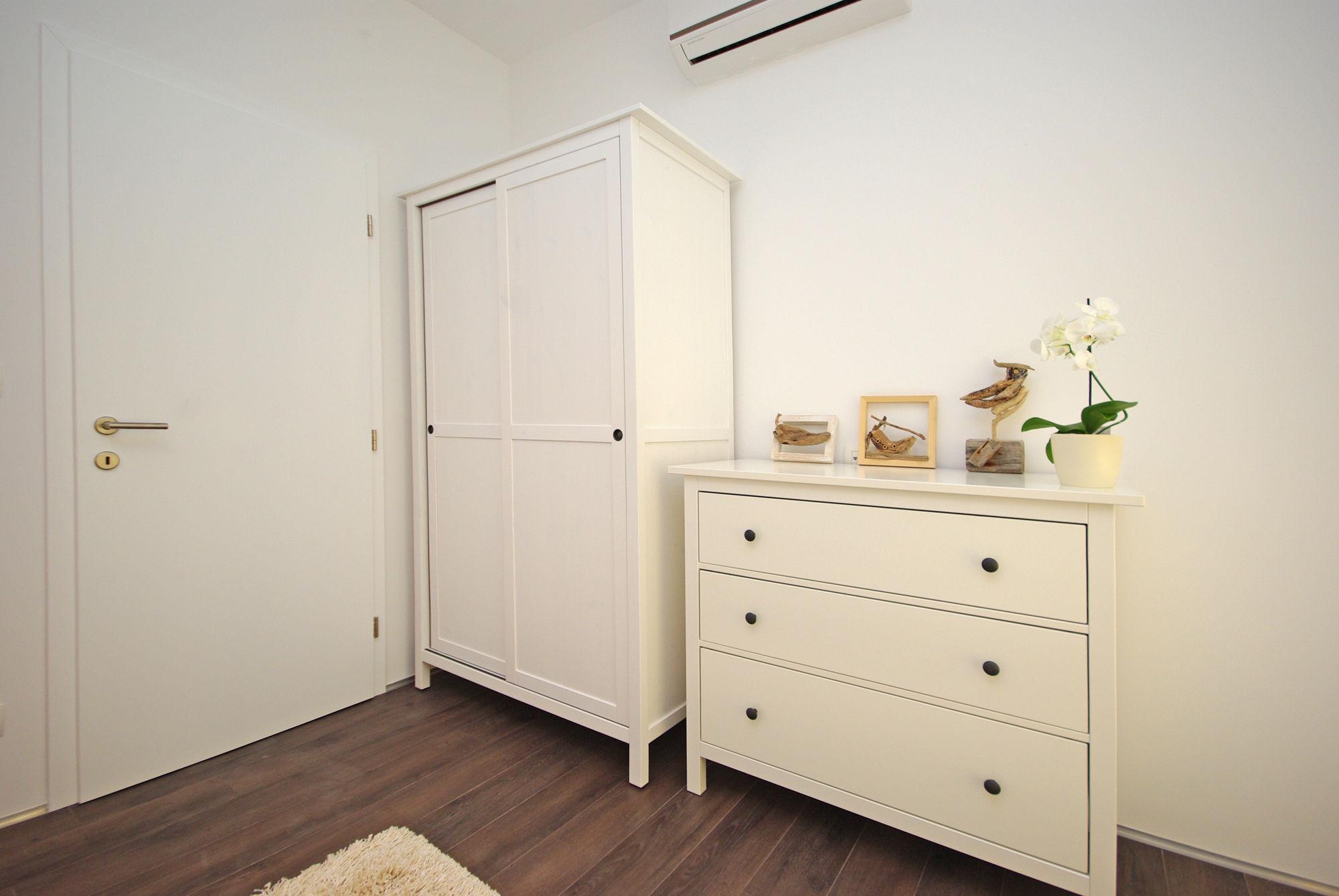 Luxury Apartments Jolara Mimice Bagian luar foto