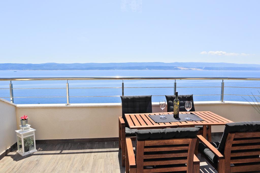 Luxury Apartments Jolara Mimice Bagian luar foto