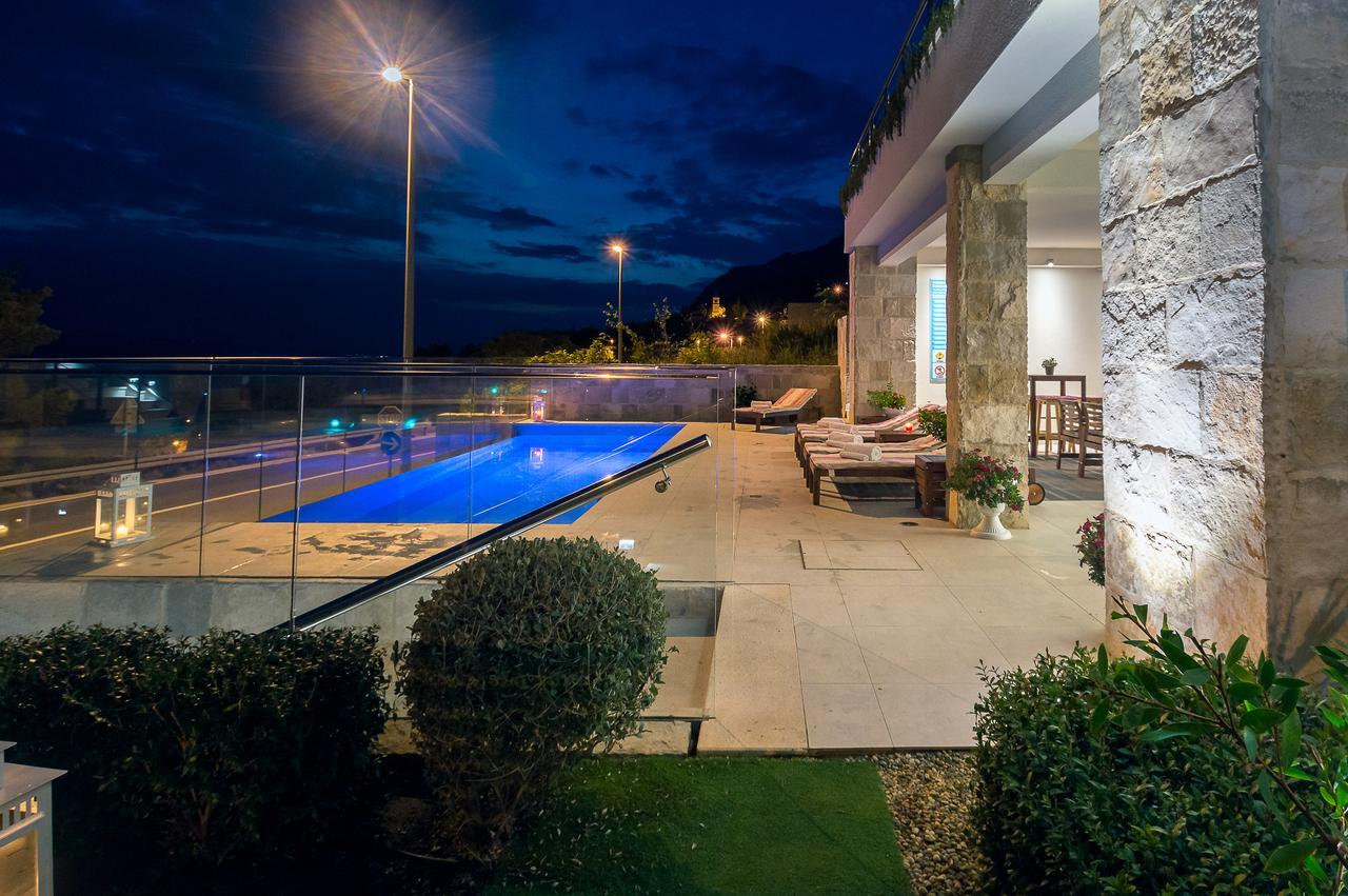 Luxury Apartments Jolara Mimice Bagian luar foto