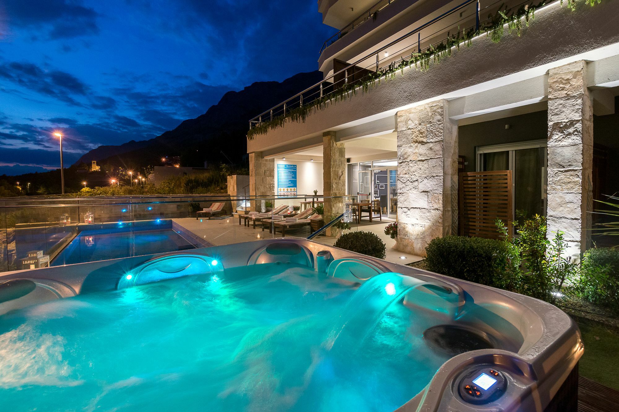 Luxury Apartments Jolara Mimice Bagian luar foto